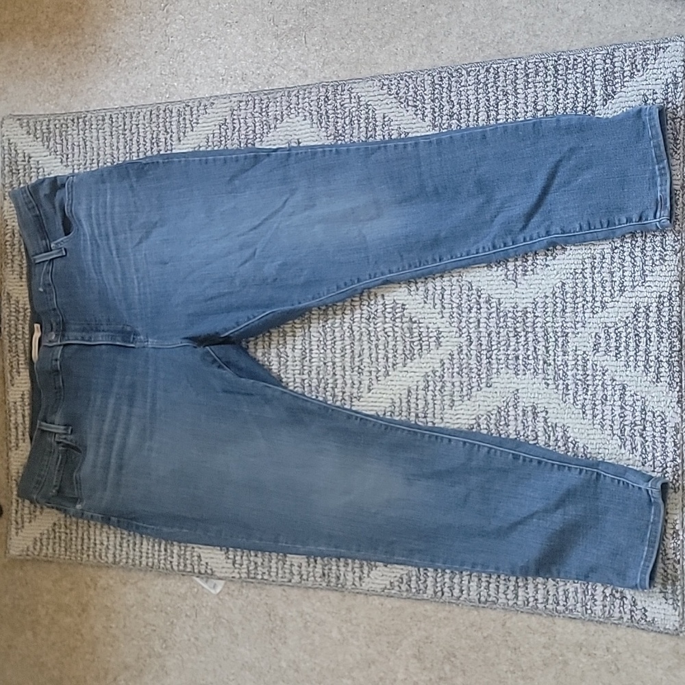 GUC Levi's 721 High Rise Skinny Jeans‎